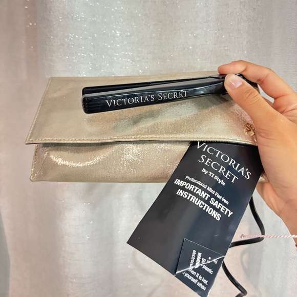 Mini flat iron - Picture 1 of 7